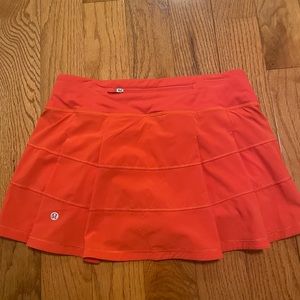 red lululemon pace rival tennis skirt size 4 (still available)